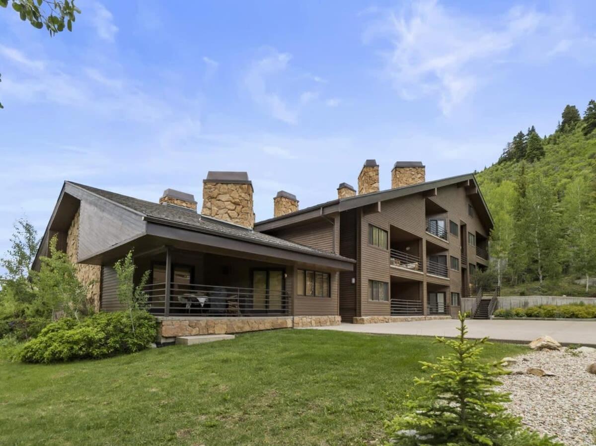 Вилла Gorgeous 1Br Steps From Lifts With Private Hot Tub Парк-Сити Экстерьер фото